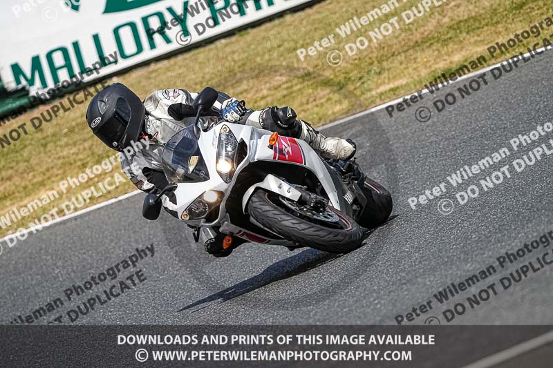 enduro digital images;event digital images;eventdigitalimages;mallory park;mallory park photographs;mallory park trackday;mallory park trackday photographs;no limits trackdays;peter wileman photography;racing digital images;trackday digital images;trackday photos
